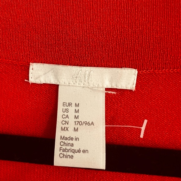 H&M Women’s 4-Piece Bundle | Sweater + 3 Pants | Size M / 12 - Picture 12 of 12